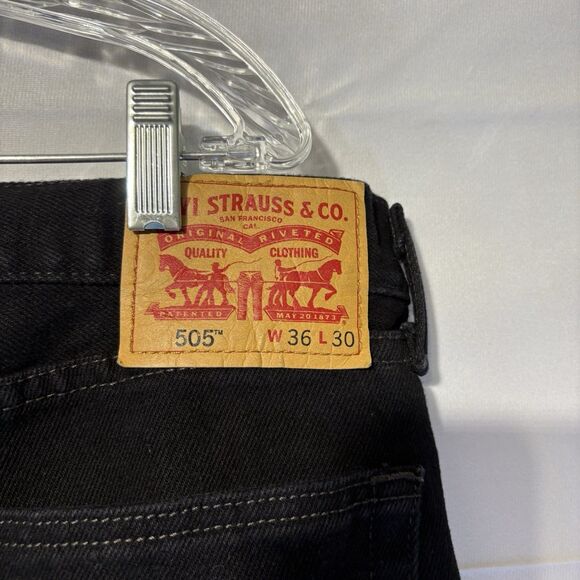 Levi’s 505 Black Dark Wash Straight Leg Relaxed Fit Jeans Men’s W36 L30 - Picture 3 of 6